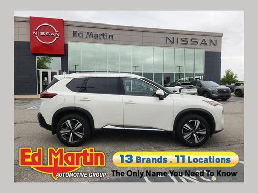 Pearl White Tricoat 2023 Nissan Rogue Platinum
