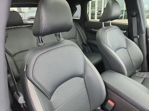 2022 INFINITI QX50 LUXE AWD