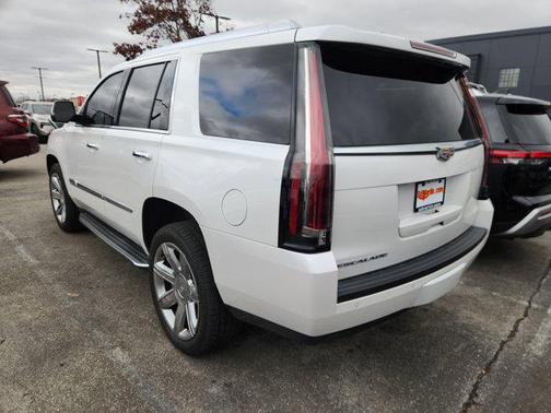 2016 Cadillac Escalade Luxury
