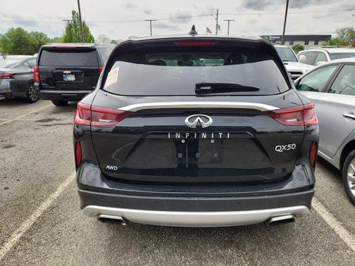 2022 INFINITI QX50 ESSENTIAL AWD