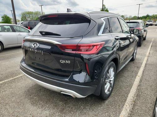 2022 INFINITI QX50 ESSENTIAL AWD