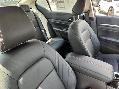 2025 Nissan Altima SR FWD