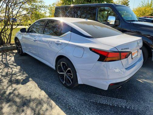 2025 Nissan Altima SR AWD