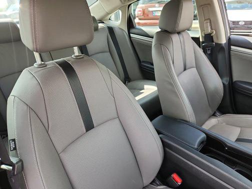2018 Honda Civic EX-L