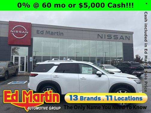 2025 Nissan Pathfinder Platinum 4WD