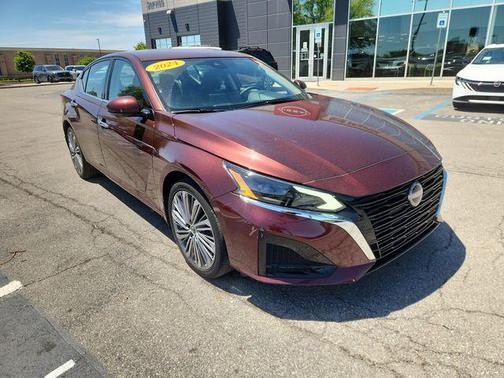 Garnet Pearl Metallic 2024 Nissan Altima 2.5 SL