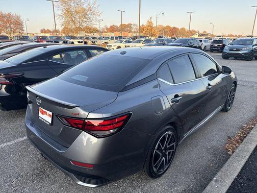 2025 Nissan Sentra SR