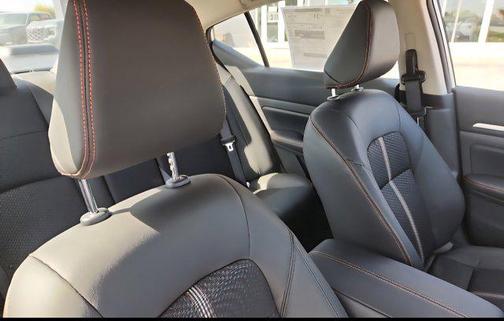 2025 Nissan Altima SR FWD