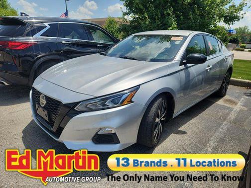 2022 Nissan Altima SR FWD