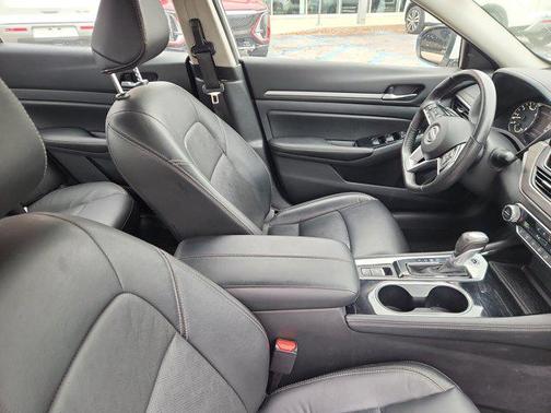 2024 Nissan Altima 2.5 SL