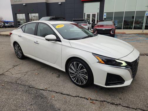 2024 Nissan Altima 2.5 SL