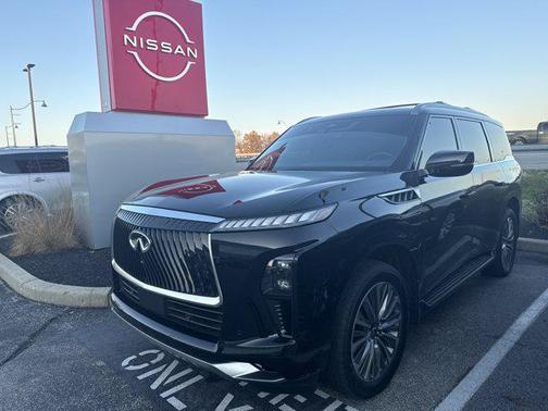 2025 INFINITI QX80 SENSORY AWD