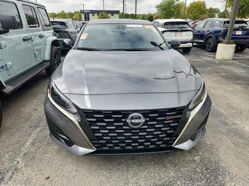 2024 Nissan Altima SR VC-Turbo FWD