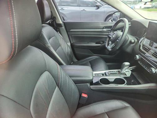 2024 Nissan Altima SR VC-Turbo FWD