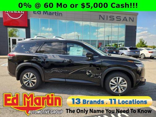 2025 Nissan Pathfinder SL 4WD