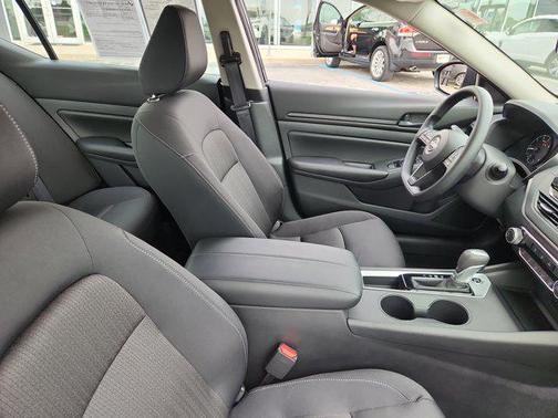 2024 Nissan Altima S FWD
