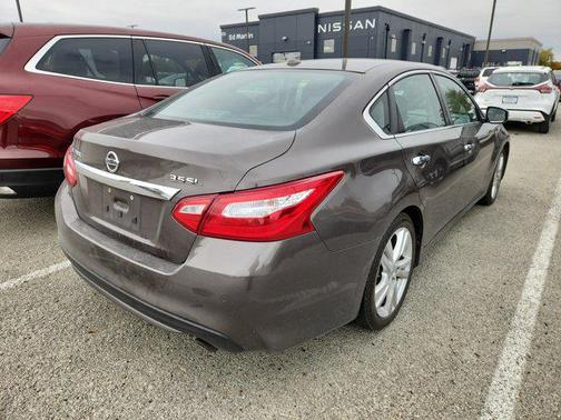 2016 Nissan Altima 3.5 SL