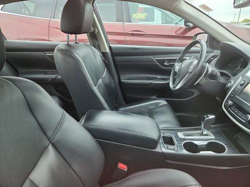 2016 Nissan Altima 3.5 SL