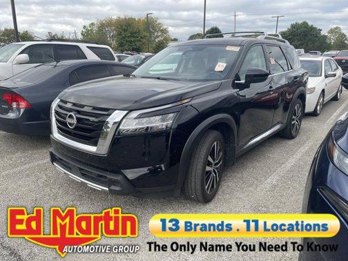 2024 Nissan Pathfinder Platinum FWD