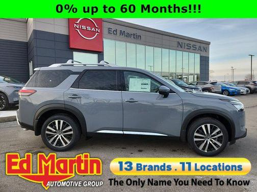 2025 Nissan Pathfinder Platinum 4WD