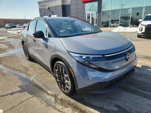 2026 Nissan Leaf PLATINUM+