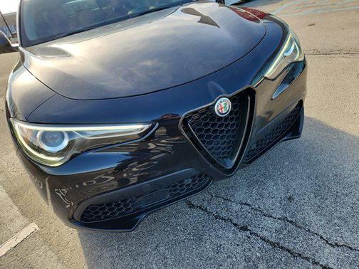 2020 Alfa Romeo Stelvio Sport