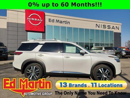 2025 Nissan Pathfinder Platinum 4WD