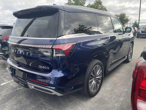 2025 INFINITI QX80 SENSORY AWD
