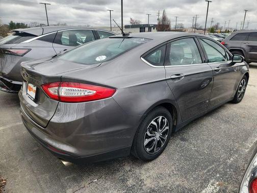 2013 Ford Fusion S