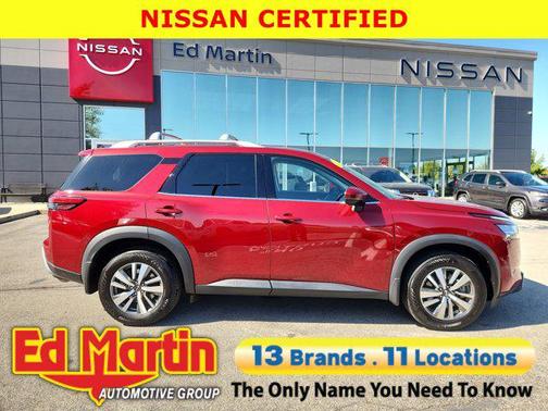 2024 Nissan Pathfinder SL 4WD