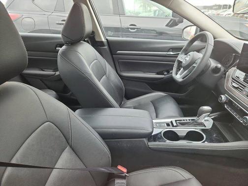 2024 Nissan Altima 2.5 SL