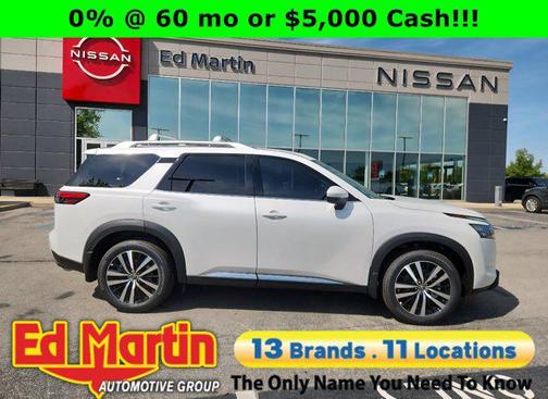 2025 Nissan Pathfinder Platinum 4WD