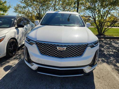 2023 Cadillac XT6 Premium Luxury AWD