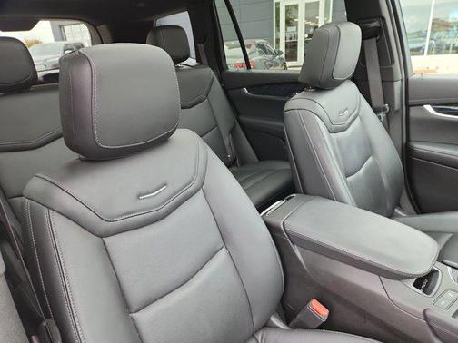 2023 Cadillac XT6 Premium Luxury AWD