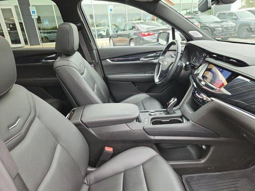 2023 Cadillac XT6 Premium Luxury AWD