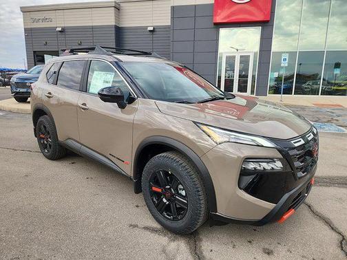 2025 Nissan Rogue Rock Creek