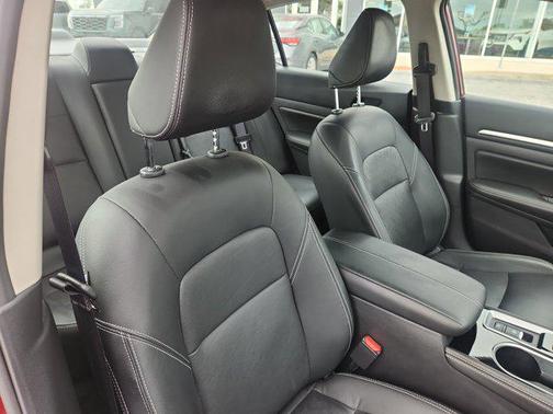 2024 Nissan Altima 2.5 SL