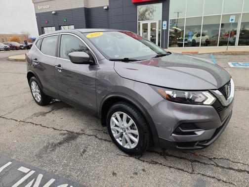2022 Nissan Rogue Sport S