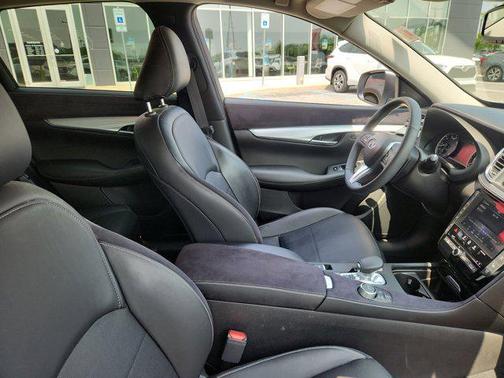2022 INFINITI QX50 SENSORY