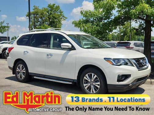 2019 Nissan Pathfinder SL