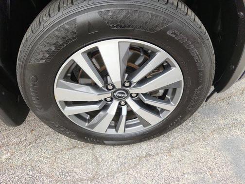 2024 Nissan Pathfinder SL 4WD