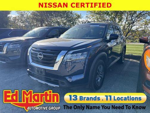 2024 Nissan Pathfinder SL 4WD
