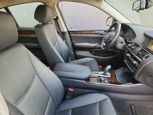 2017 BMW X4 xDrive 28i