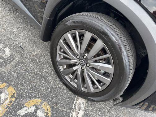 2024 Nissan Pathfinder SL 4WD