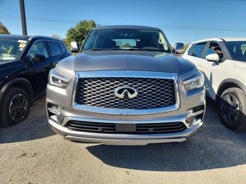 2018 INFINITI QX80 Base