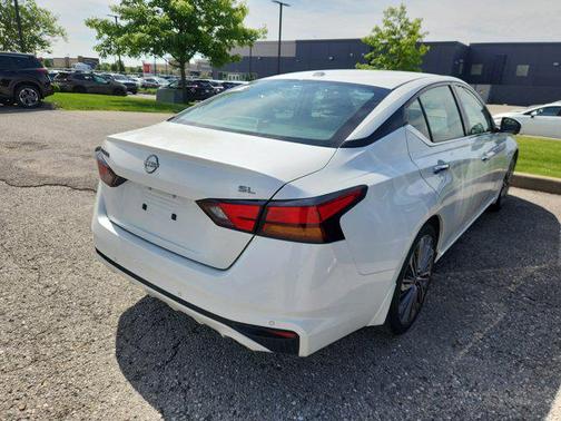 2024 Nissan Altima 2.5 SL