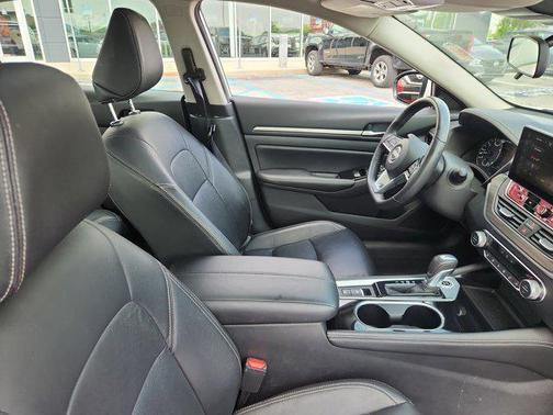 2024 Nissan Altima 2.5 SL