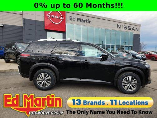 2025 Nissan Pathfinder SL 4WD