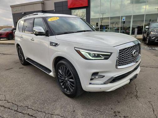 2024 INFINITI QX80 SENSORY AWD
