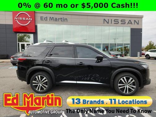 2025 Nissan Pathfinder Platinum 4WD